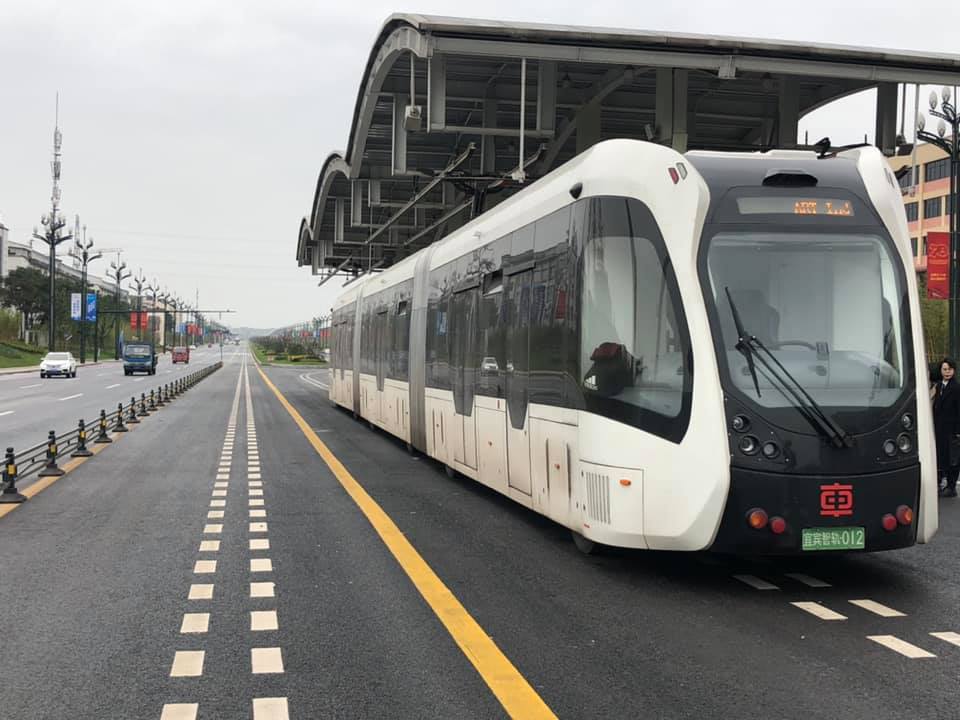 CfG Member Briefing: Trackless Trams - Committee for Geelong